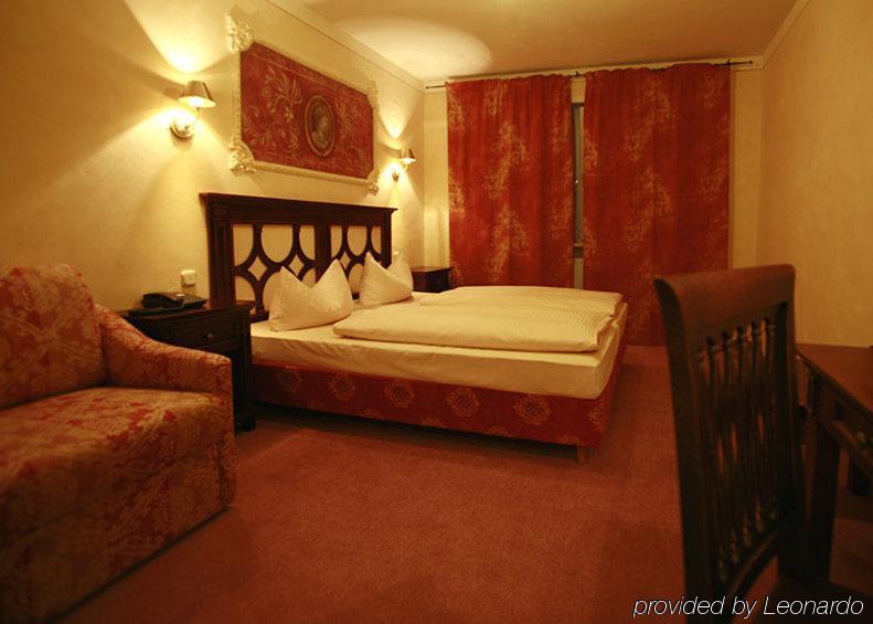 Hotel Gio - Ehemals Herzog Múnich